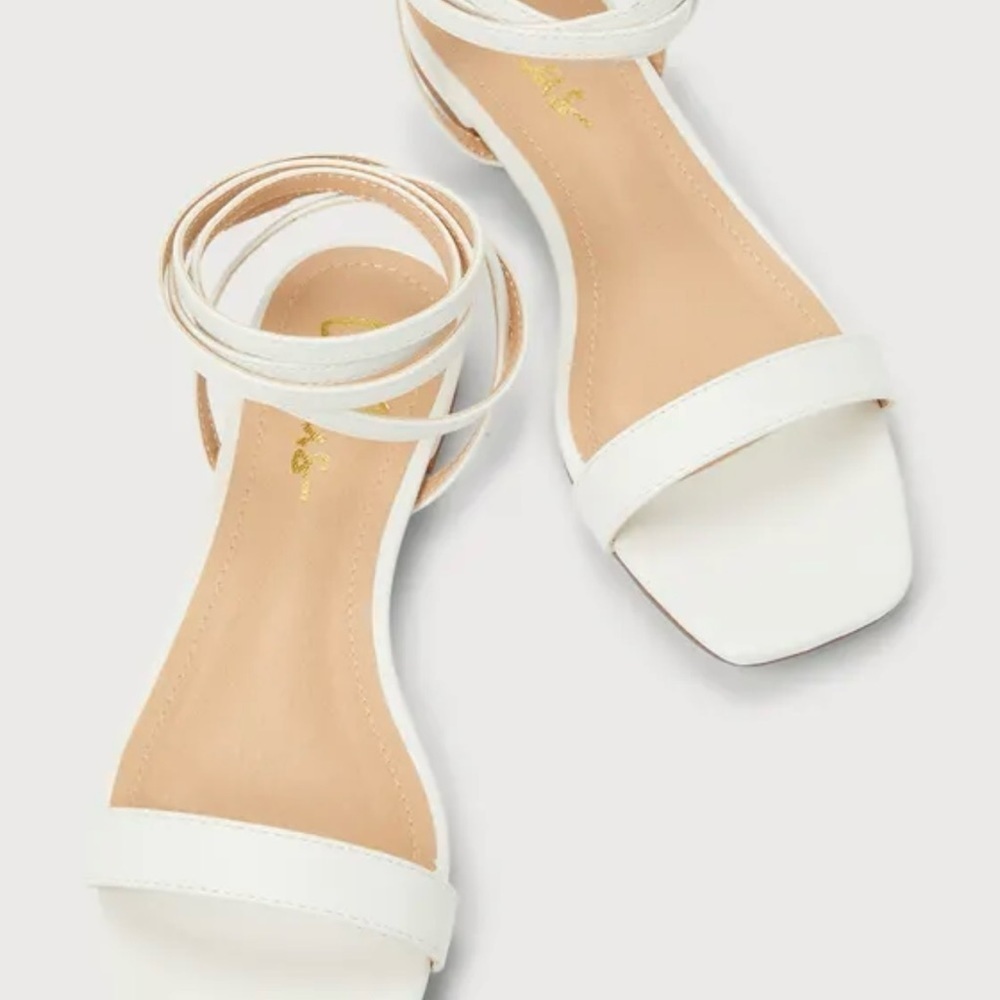 Women’s Lulus Esaly White Ankle Wrap Sandals  Size 8 1/2 - Picture 10 of 11